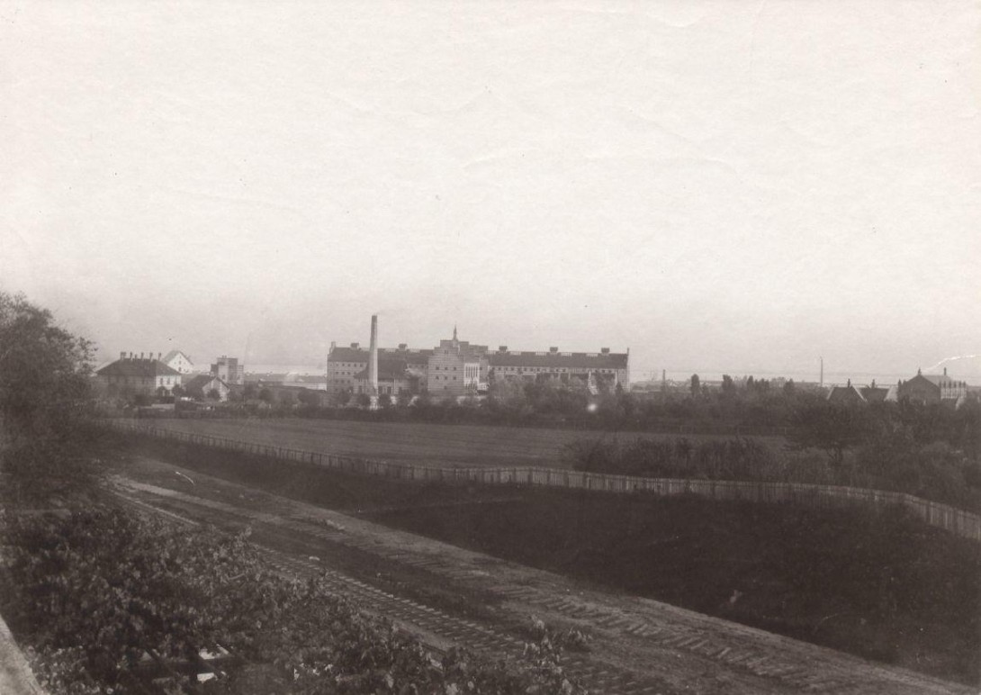 Vestre Fængsel set fra Gammel Carlsberg omkring 1895, længe før besættelsen.